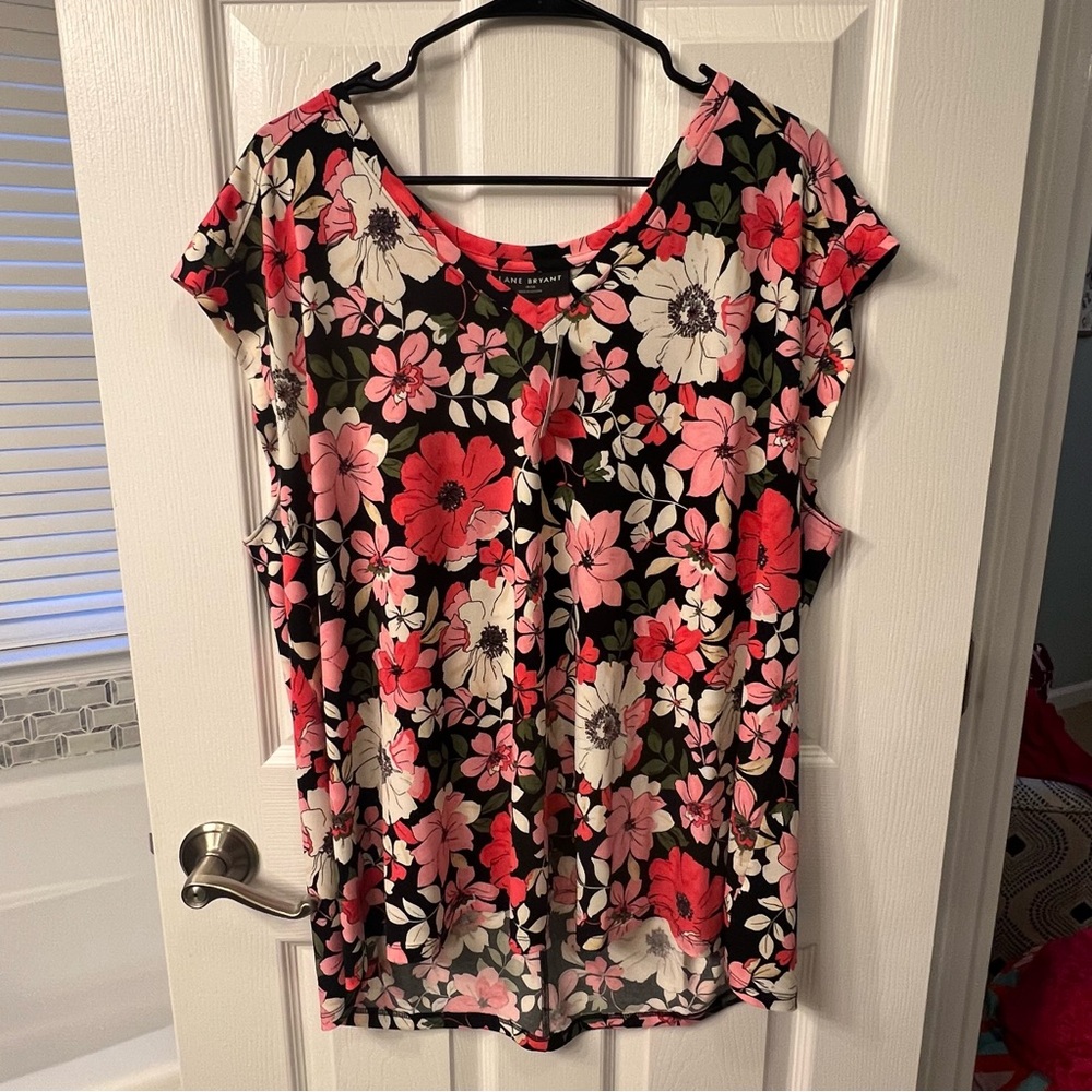 Lane Bryant Floral Short Sleeve Top - Black and Pink
